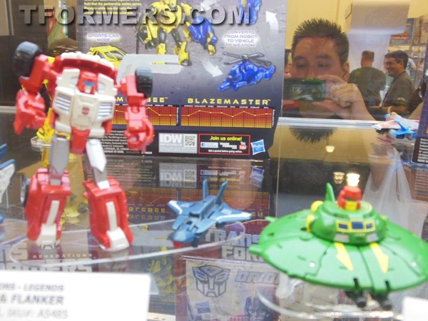 Botcon 2013   Tranformers Generations New 2014 Figures Image Gallery  (43 of 131)